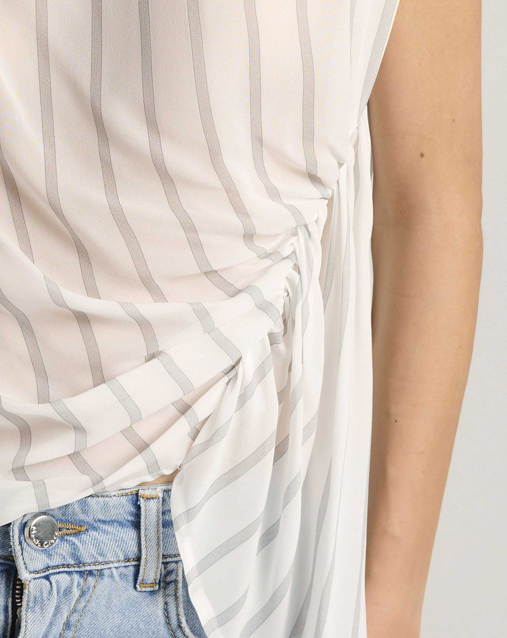 C220VI - BLUSA - MANILA GRACE